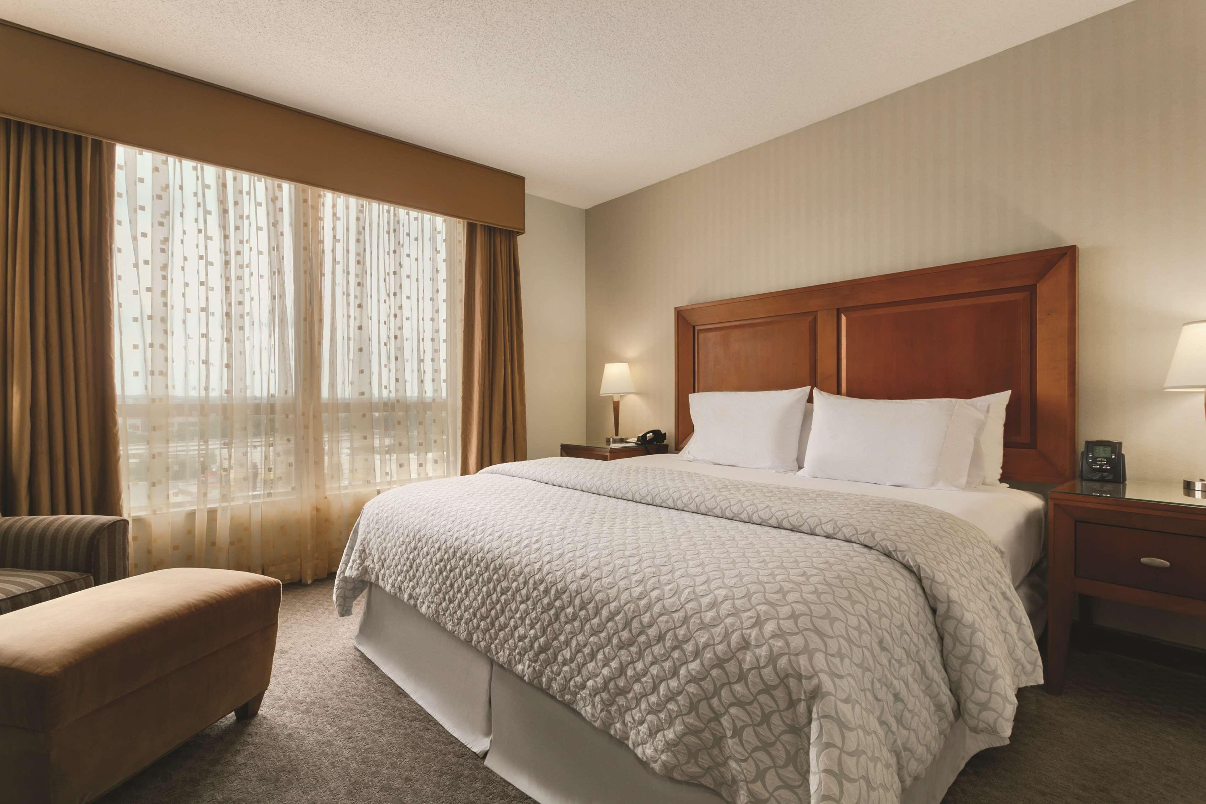เอมบาสซีสวีท โฮเต็ล ดัลเลส นอร์ท เลาดอน Hotel Dulles ภายนอก รูปภาพ