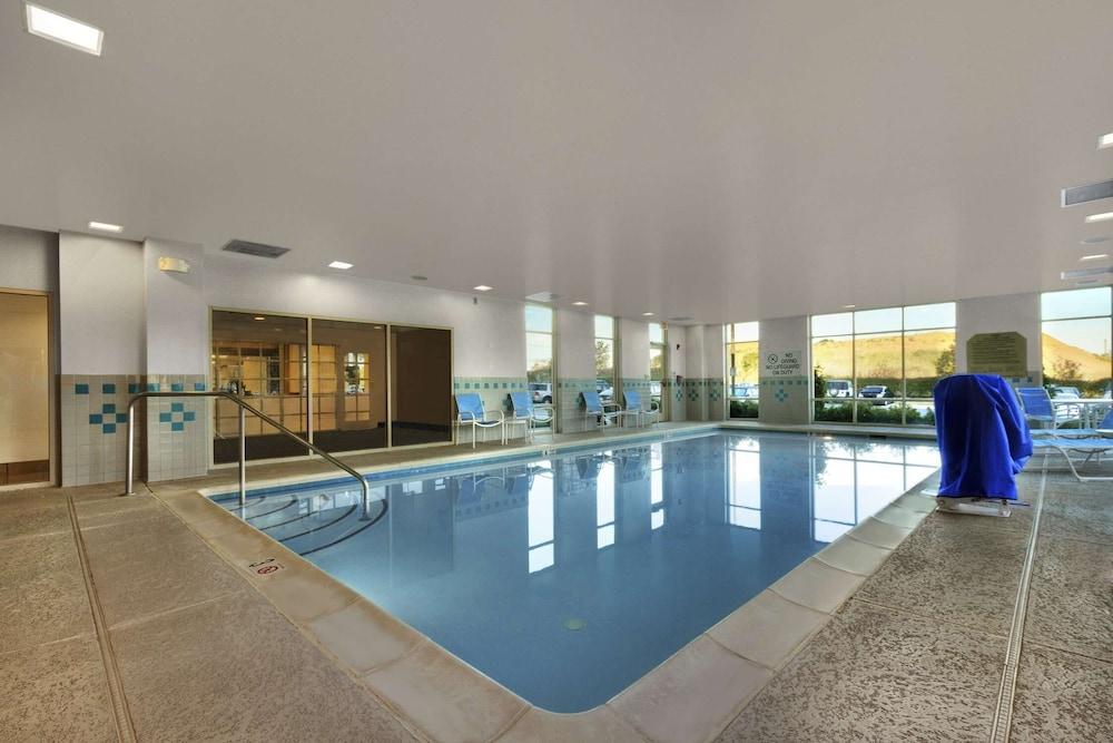 เอมบาสซีสวีท โฮเต็ล ดัลเลส นอร์ท เลาดอน Hotel Dulles ภายนอก รูปภาพ
