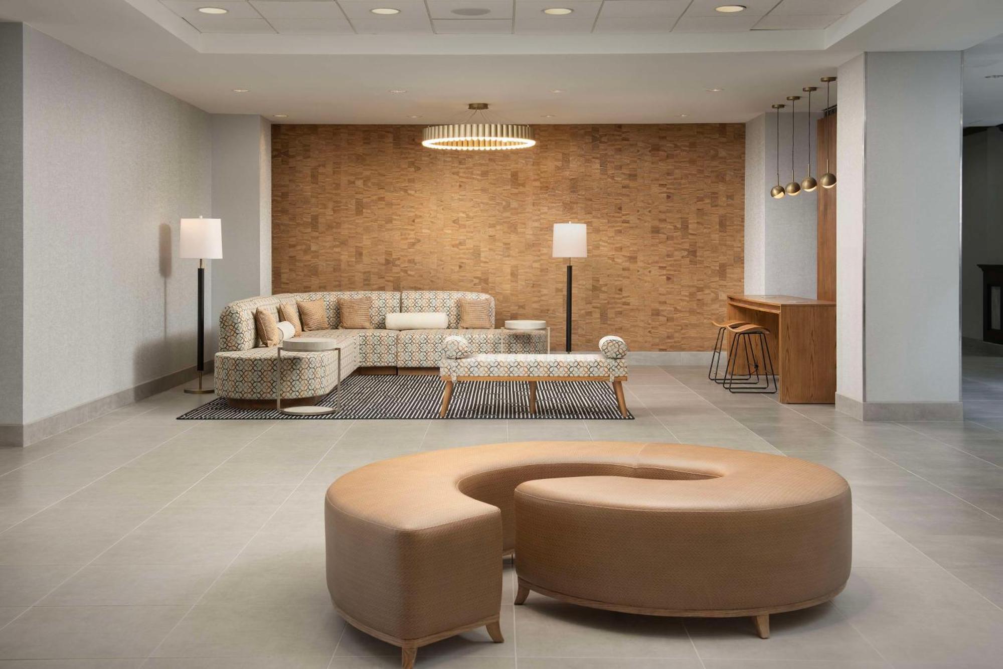 เอมบาสซีสวีท โฮเต็ล ดัลเลส นอร์ท เลาดอน Hotel Dulles ภายนอก รูปภาพ